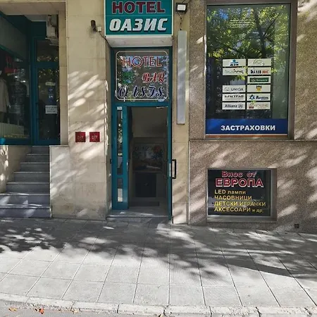 Hotel Oazis *